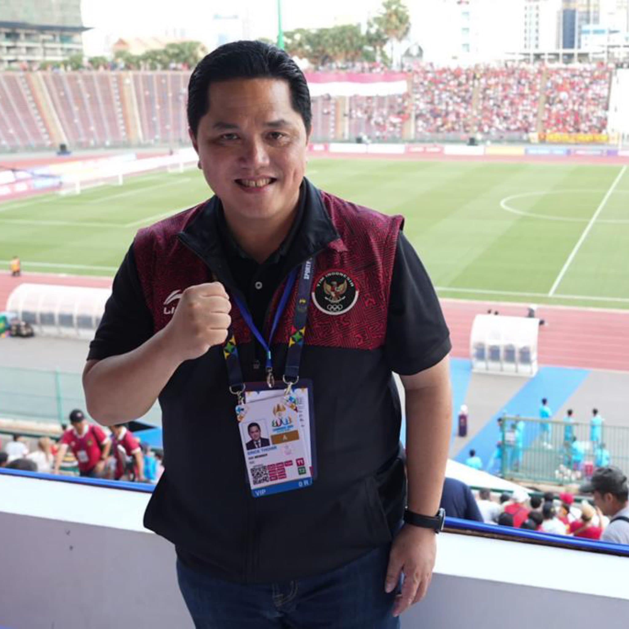 10 Tokoh Biografi Pengusaha Sukses di Indonesia prestasi 3 Erick Thohir